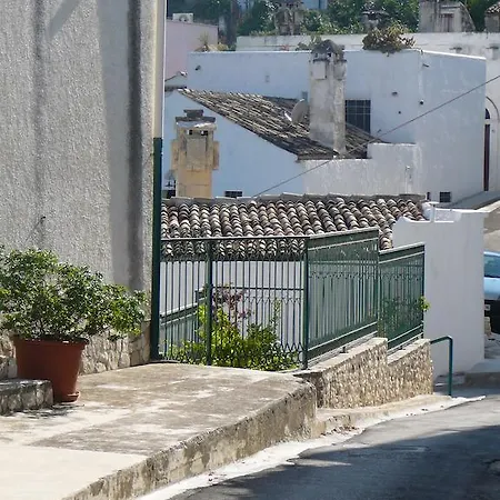 ホテル Wine & Roses