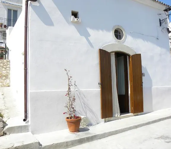 Hotel Wine & Roses *