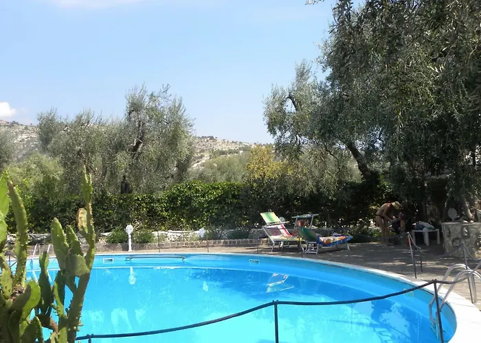 Wine & Roses Hotel Mattinata